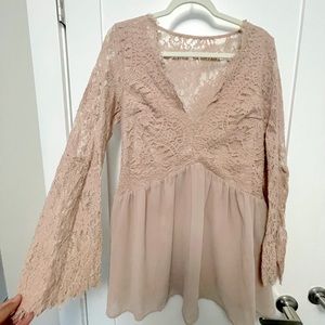 Tobi medium lacy dress